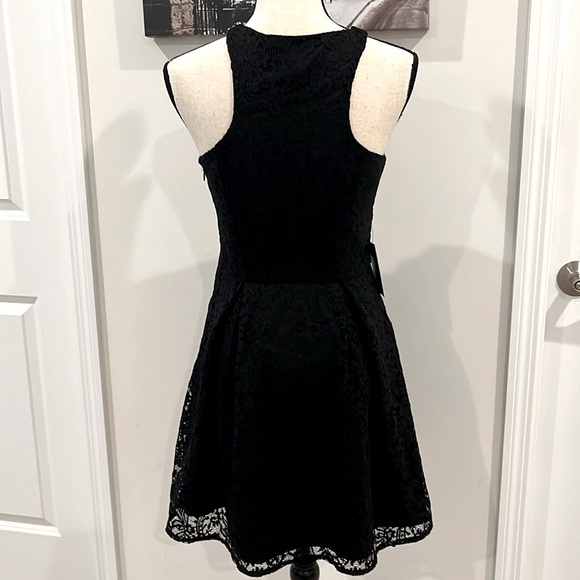 Express Lace Overlay Skater Dress - Picture 5 of 10